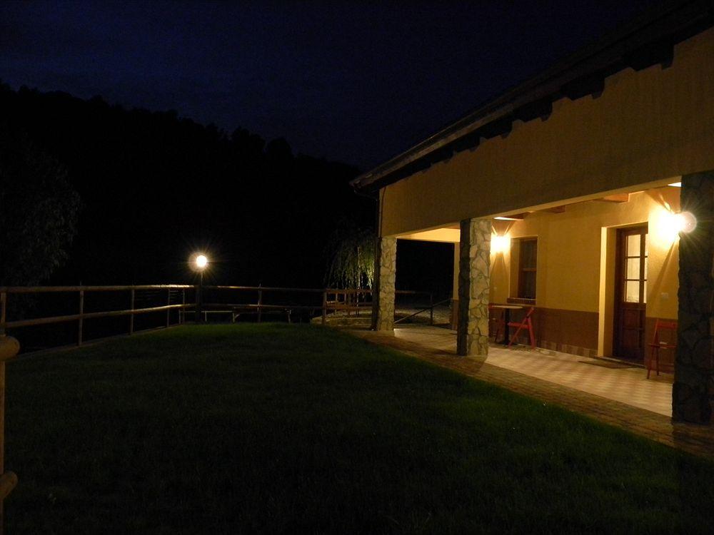 Agriturismo Rio Castello Andora Luaran gambar